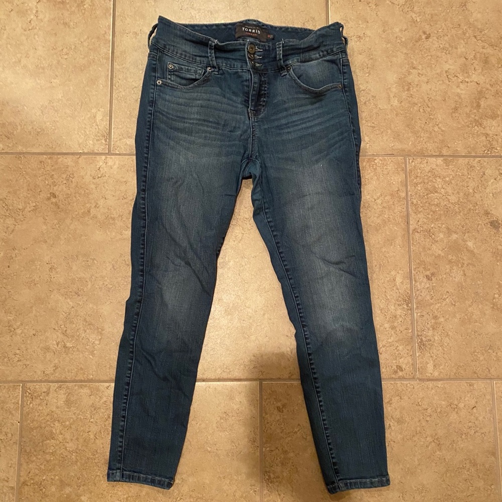 Torrid jegging with three button fly